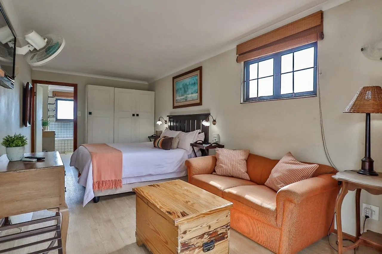 Two Oaks B&B Somerset West 3*,  South Africa