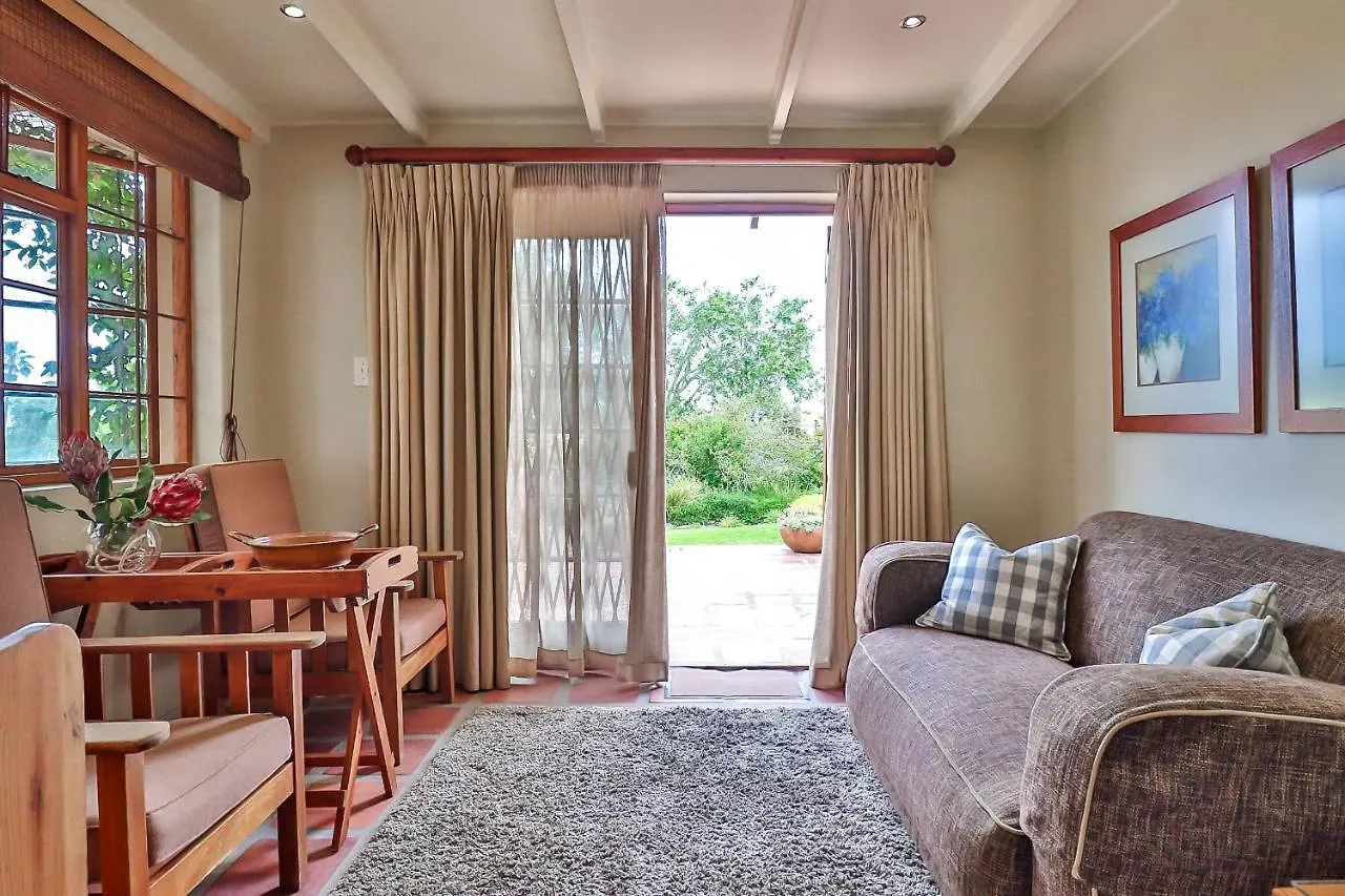Two Oaks B&B Somerset West 3*,  South Africa